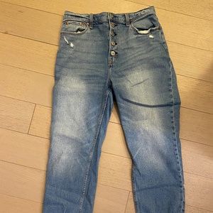 Abercrombie & Fitch Ultra High Rise Ankle Straight Jean Medium Wash